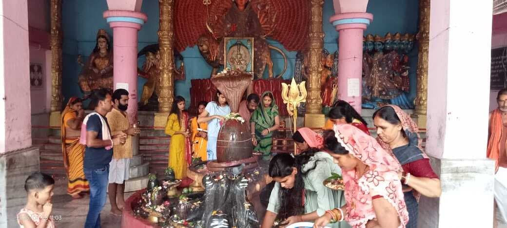 सावन की तीसरी सोमवारी पर शिवालयों में उमड़ा श्रद्धा का सैलाब