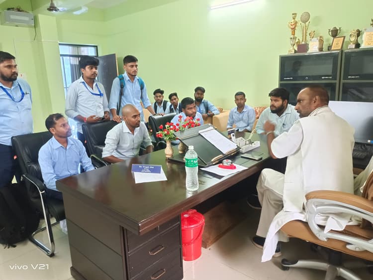 केकेएम कॉलेज में बीएड की मान्यता हो बहाल, वरना करेंगे आंदोलन : अभाविप