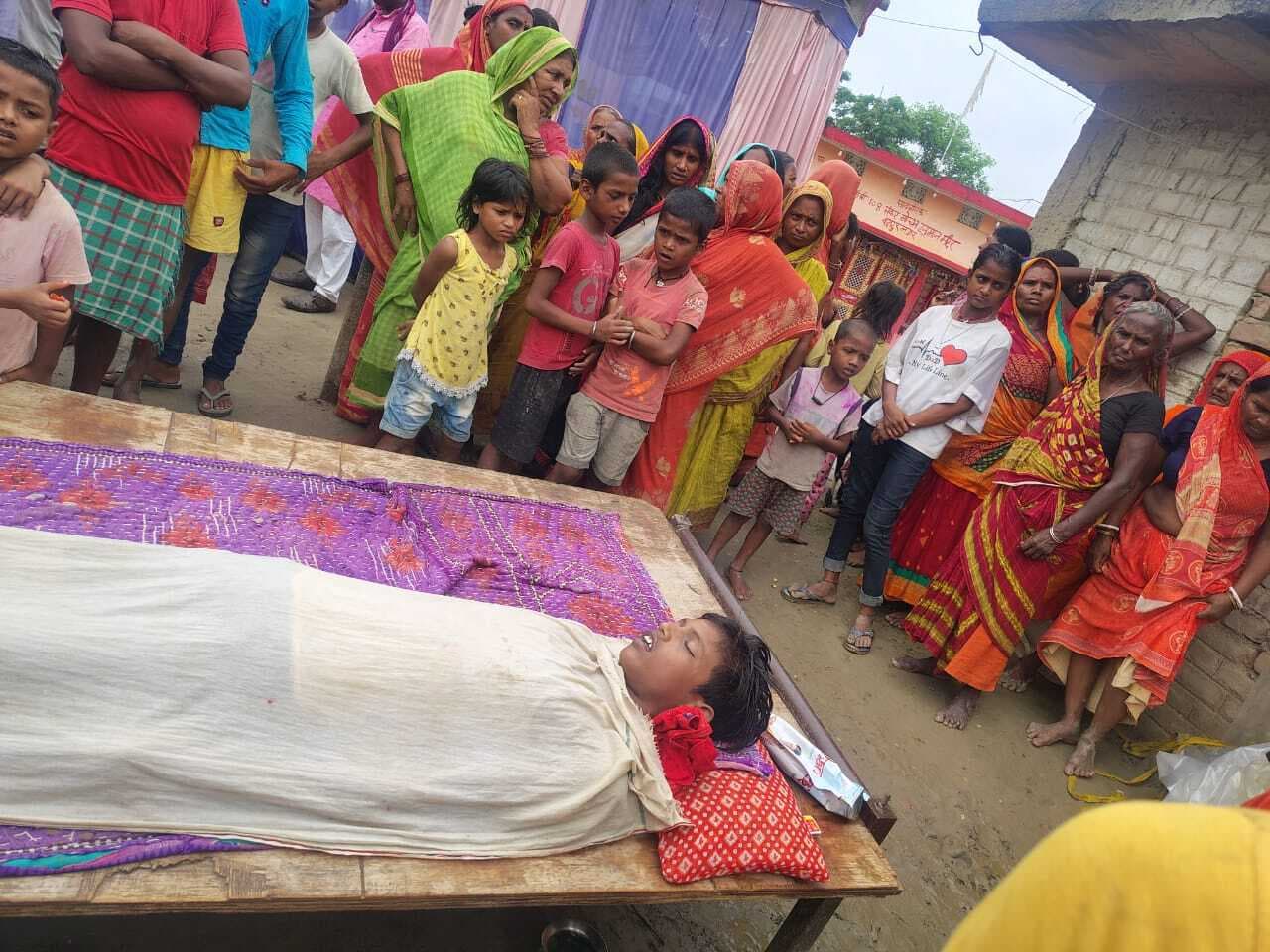 गंगा में डूबने से किशोर की मौत, परिजनों में मचा कोहराम