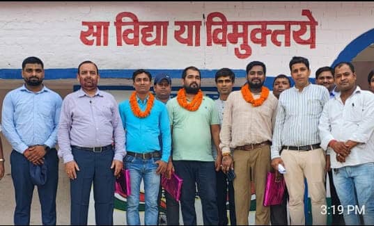 Samastipur News:सम्मानित किये गये स्थानांतरित शिक्षक