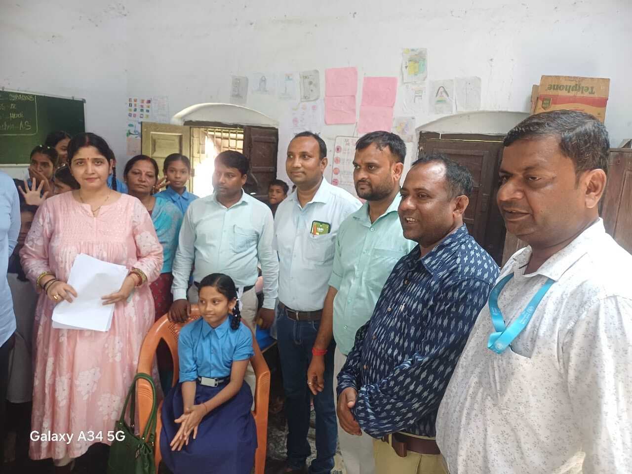 Samastipur News:छात्राओं का किया गया वैक्सीनेशन