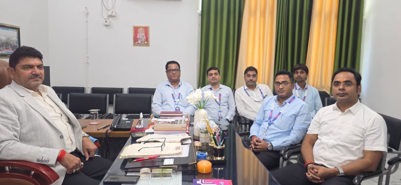 राष्ट्रीय लोक अदालत तथा मध्यस्थता अभियान को लेकर हुई बैठक