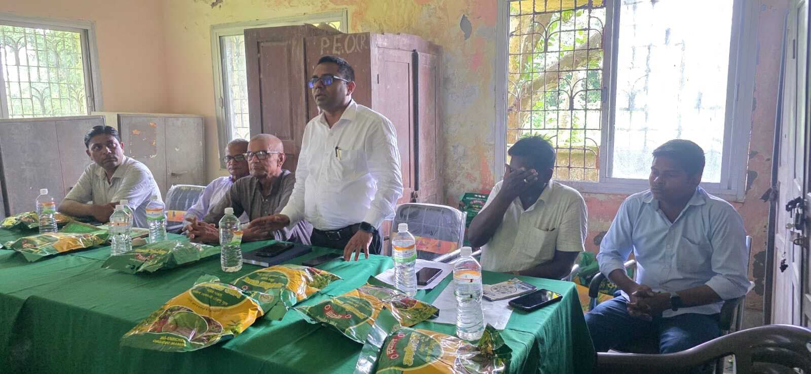 बिना आधार प्रमाणीकरण के खाद बिक्री करना गैरकानूनी