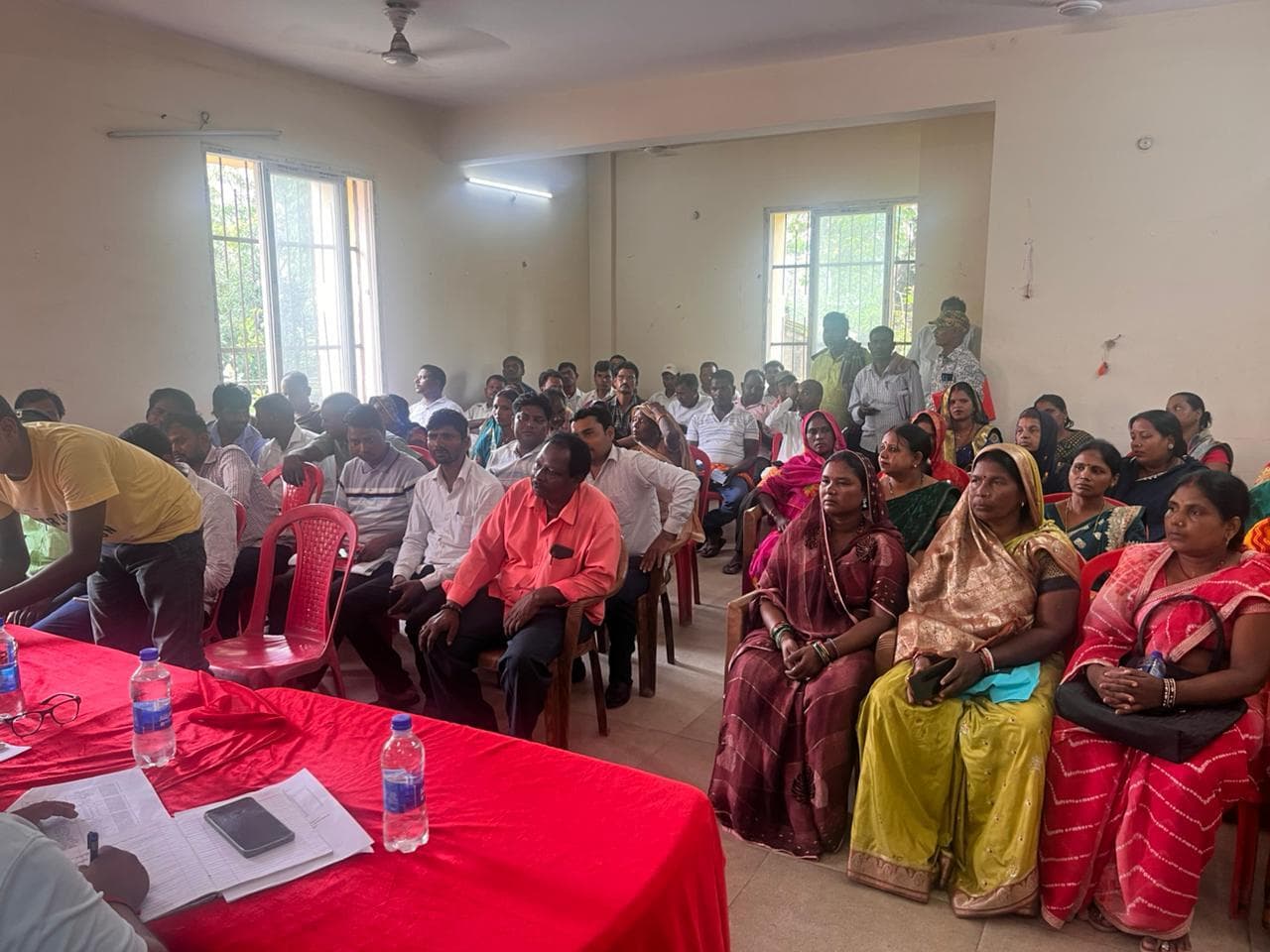 अधिक से अधिक लाभार्थियों को योजना दें लाभ