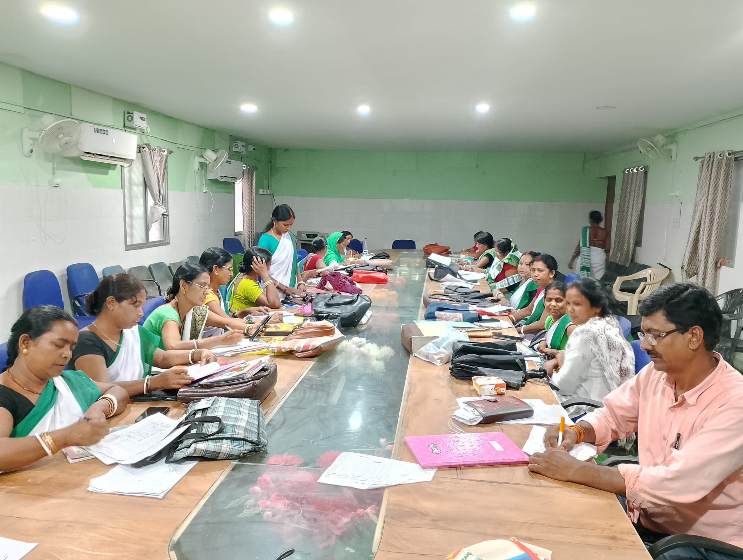 पांच वर्ष से छोटे बच्चों में बांटे ओआरएस का पैकेट : चिकित्सा पदाधिकारी