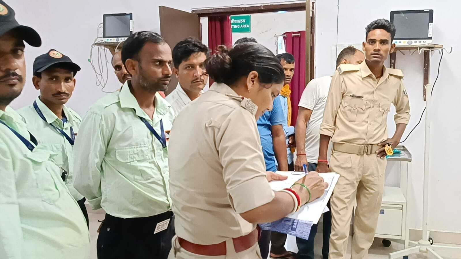 अज्ञात वाहन की चपेट में आने से बाइक सवार युवक की मौत