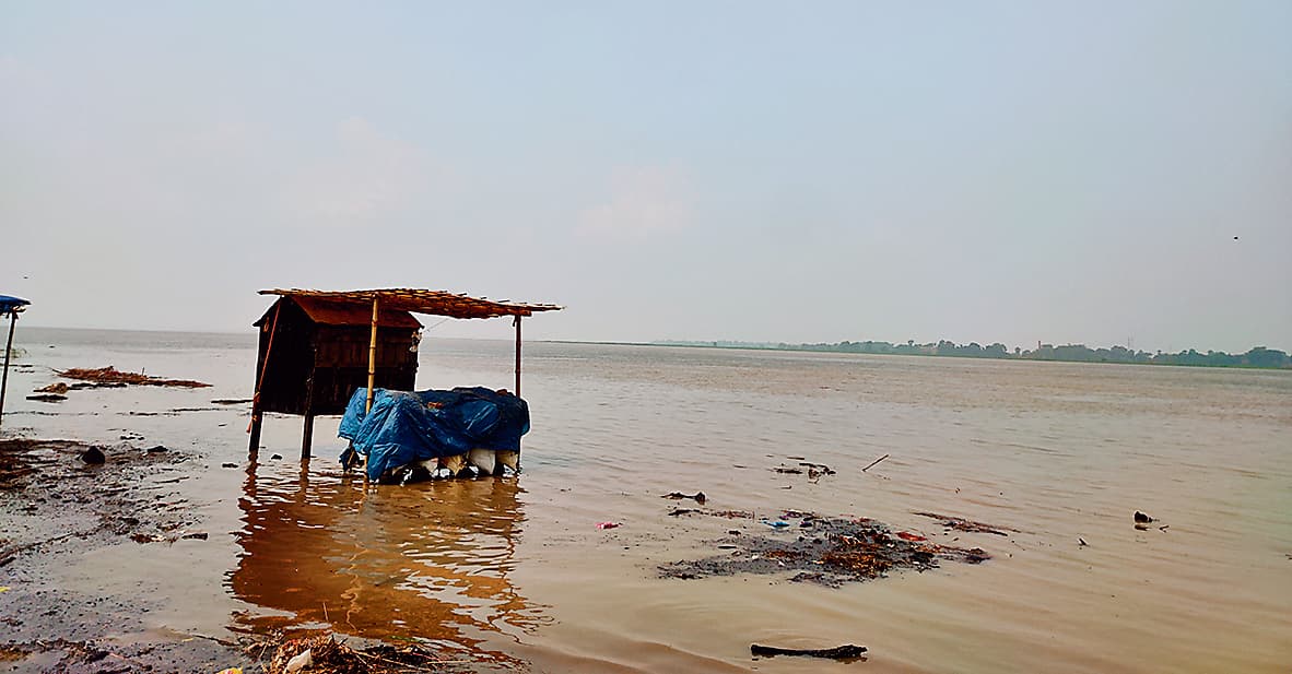 Hajipur News : गंगा-गंडक का जल स्तर तेजी से बढ़ा, प्रशासन अलर्ट मोड में