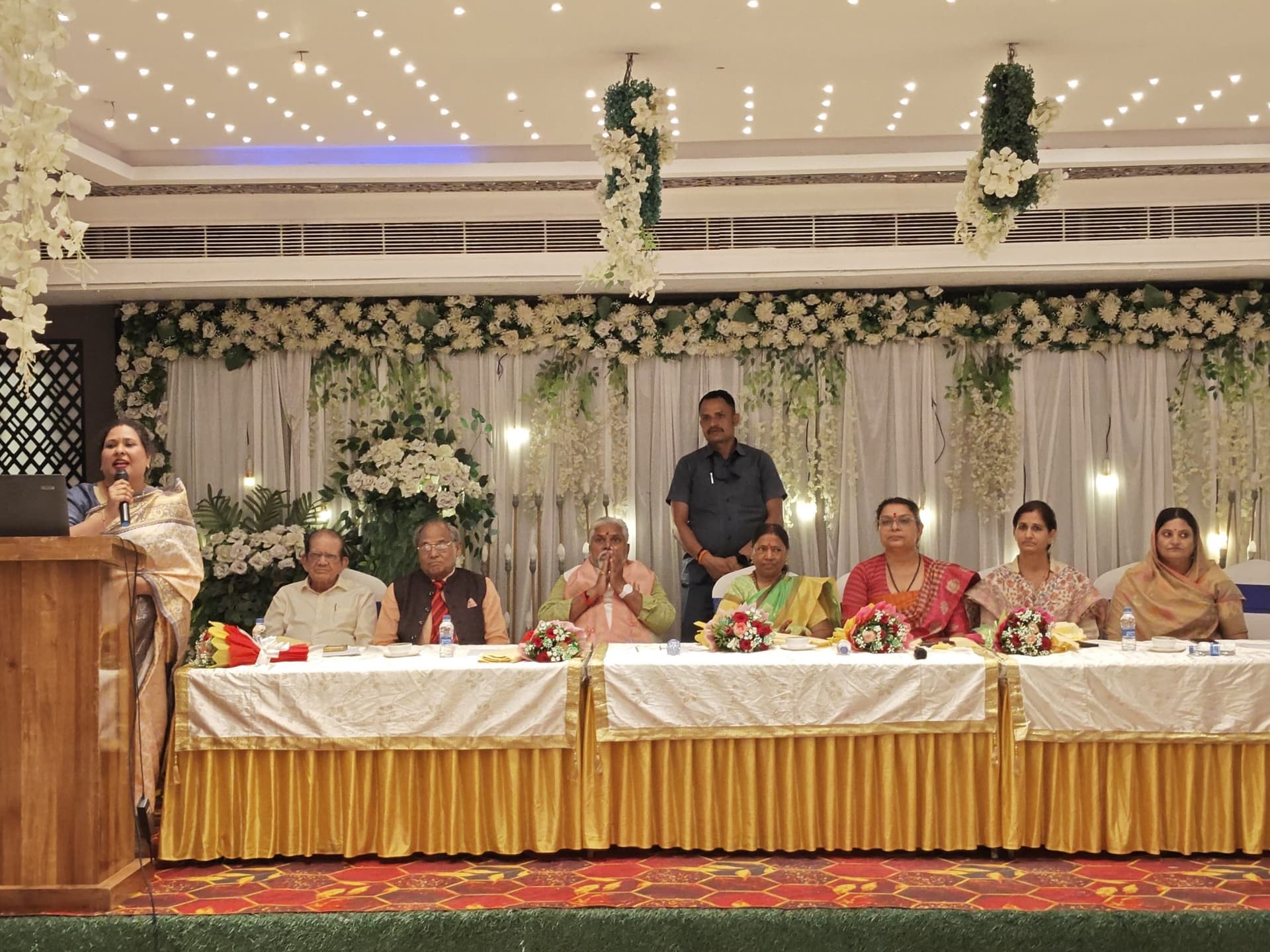 नारी गरिमा और सशक्तीकरण का उत्सव
