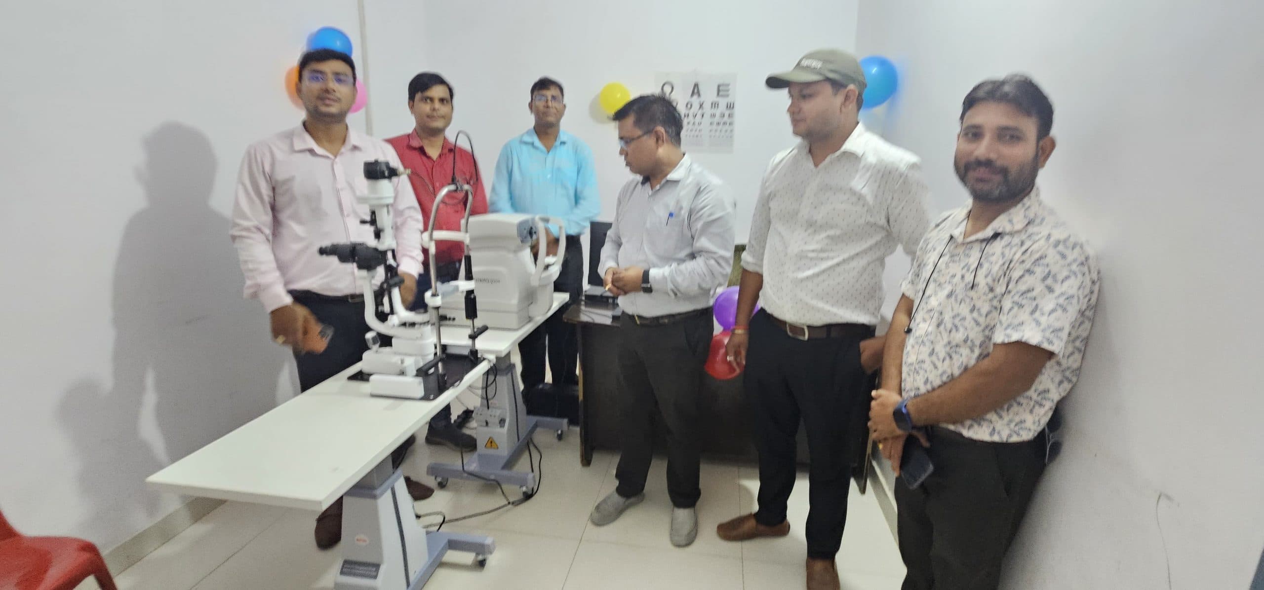 नेत्र चिकित्सा कक्ष का चिकित्सा प्रभारी ने किया शुभारंभ