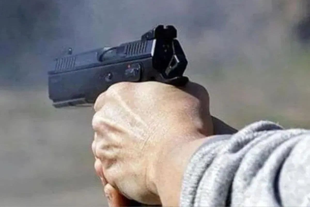 Bihar Crime: рдпреБрд╡рдХ рдХреЛ рдЙрдард╛рдХрд░ рд▓реЗ рдЧрдП рдЕрдкрд░рд╛рдзреА, рдлрд┐рд░ рд╕рд┐рд░ рдореЗрдВ рдорд╛рд░ рджреА рддреАрди рдЧреЛрд▓реА