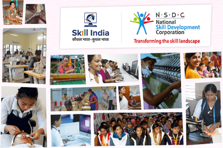 Skill Development: सरकार ने बढ़ाई निजी कंपनियों के साथ साझेदारी