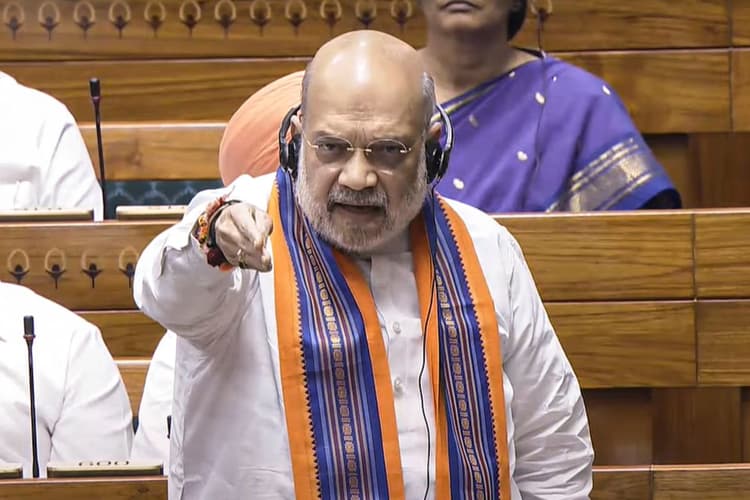 Parliament Monsoon Session: लोकसभा में पीएम और सीएम को हटाने वाला बिल पेश, विपक्ष ने किया विरोध, भारी हंगामा