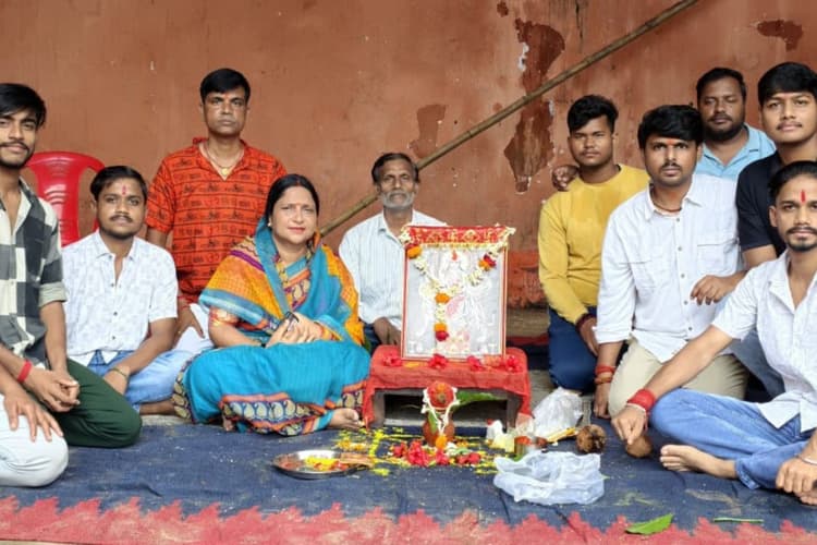 झारखंड के इस दुर्गा पूजा पंडाल में दिखेगा इंद्रलोक, मां दुर्गा का भी दिखेगा भव्य रूप, भूमि पूजन से आगाज