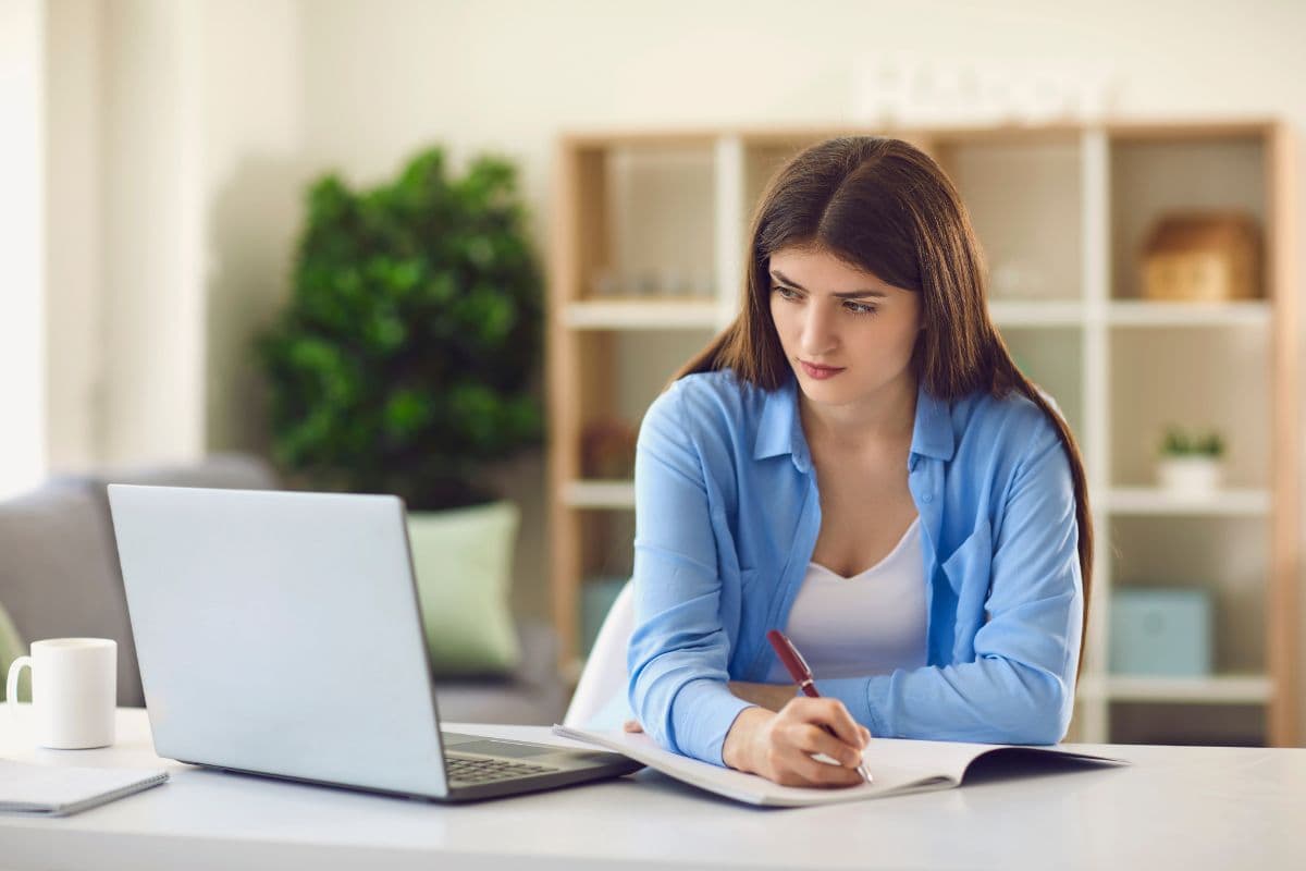 Best Courses After 12th Arts 2025 With High Salary Best Courses After 12th Arts 2025 With High Salary