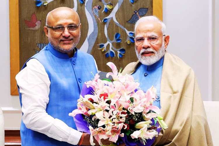 CP RadhaKrishnan: उपराष्ट्रपति पद के NDA उम्मीदवार सीपी राधाकृष्णन का झारखंड कनेक्शन