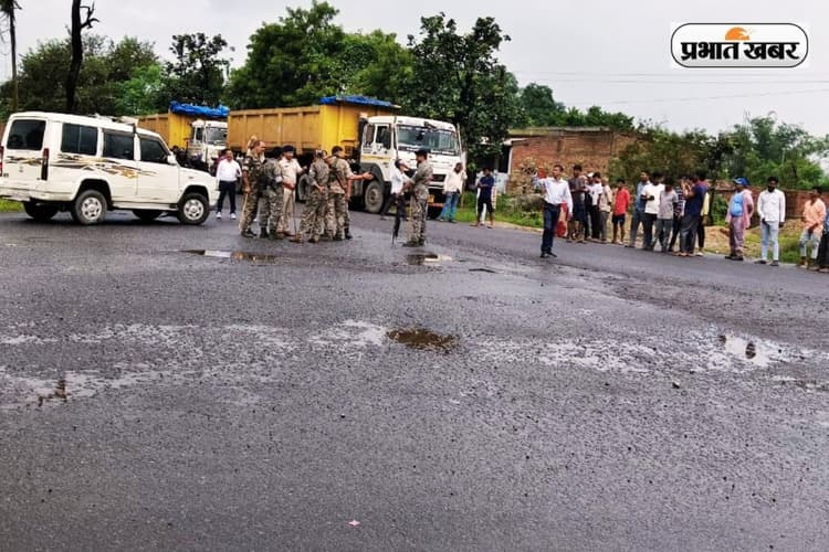 Bokaro News: अलकुशा मोड़ पर पुलिस व प्रदर्शनकारियों के बीच झड़प, सियालजोरी थाना प्रभारी घायल