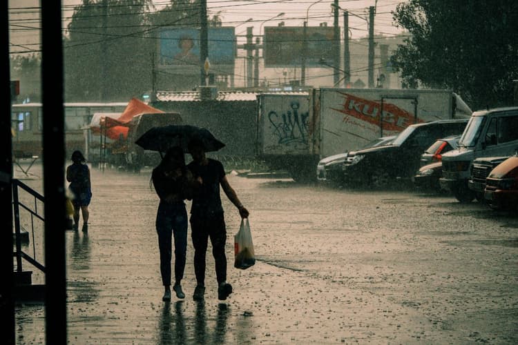 Heavy Rain Alert: बंगाल की खाड़ी में बना निम्न दबाव का क्षेत्र, 21 और 22 अगस्त को झारखंड में भारी वर्षा-वज्रपात की चेतावनी