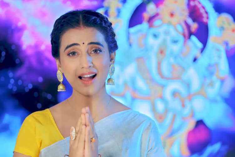 Bhojpuri Song: गणेश चतुर्थी पर अक्षरा सिंह के भजन ने जीता भक्तों का दिल, 'आओ प्रथम सरकार’ में दिखी एक्ट्रेस की सादगी