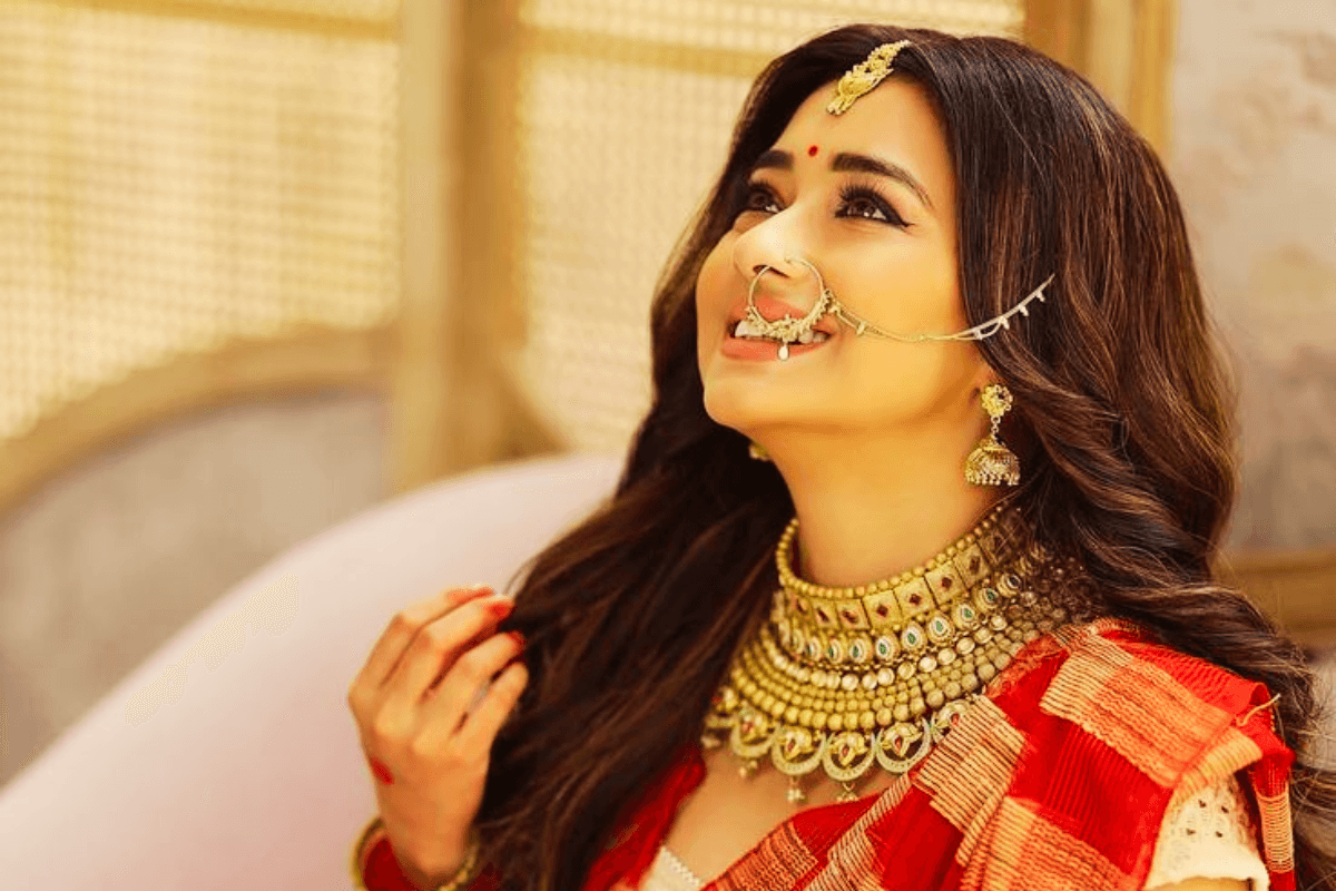 celebrity makeup tips for teej