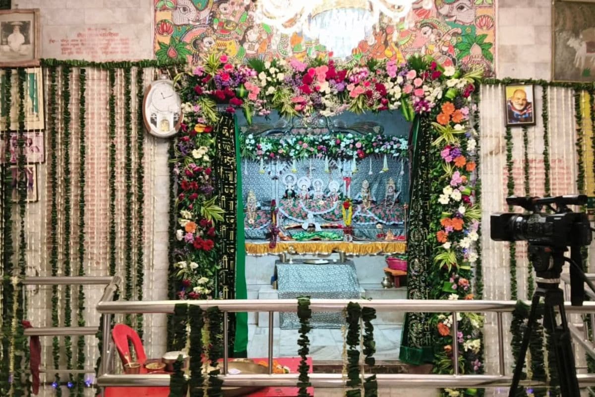 Sitamarhi: तिरुपति बालाजी के स्पेशल लड्डू का लगा मां जानकी को भोग, गृह मंत्री ने किया मंदिर का शिलान्यास