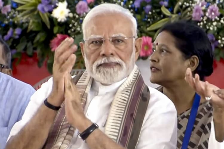 PM Modi Gift: गयाजी से पीएम मोदी ने बिहार को दी 13 हजार करोड़ की सौगात, जानें क्या-क्या मिला?