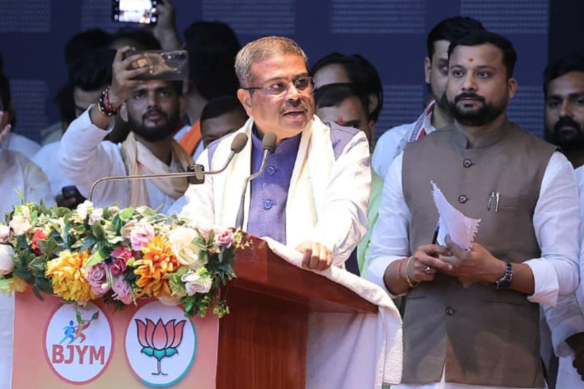 Bihar Politics: जनता भूली नहीं, किसने भैंसों का निवाला चुराया, RJD पर पीएम मोदी के मंत्री का हमला