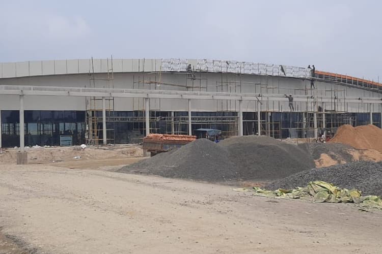 Purnia Airport: पूर्णिया एयरपोर्ट के निर्माण कार्य पर सांसद पप्पू यादव ने जताई नाराजगी, ठेकेदारों पर लगाए गंभीर आरोप