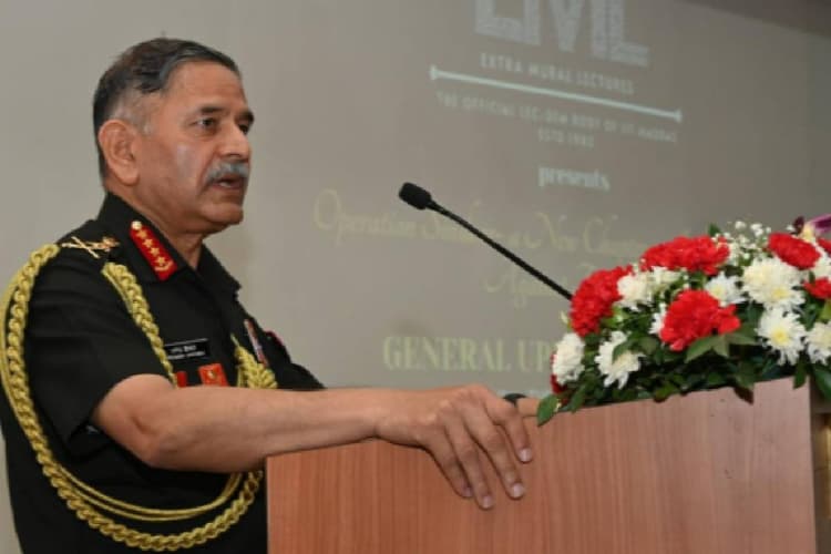 Watch Video : ऑपरेशन सिंदूर में जीते या हारे? क्या जवाब देगा एक पाकिस्तानी जनरल उपेंद्र द्विवेदी ने बताया