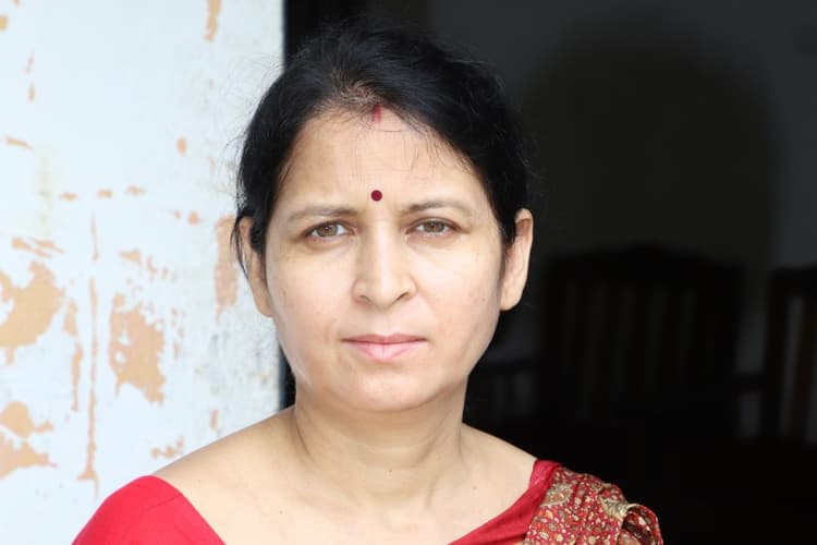 Crime News: जमशेदपुर में रिटायर्ड बैंककर्मी की पत्नी से चेन छिनतई, वारदात सीसीटीवी में कैद