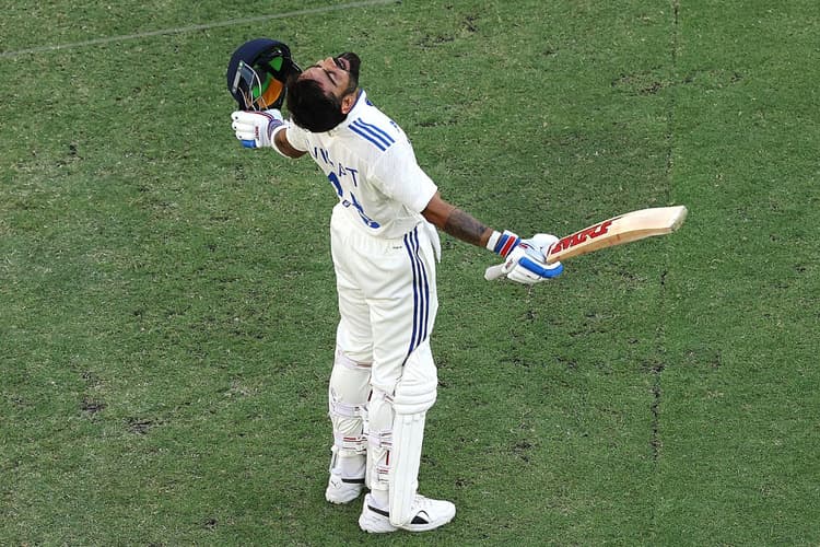 पूर्व खिलाड़ी ने विराट कोहली के टेस्ट क्रिकेट से संन्यास पर उठाए सवाल, बताई बड़ी बजह