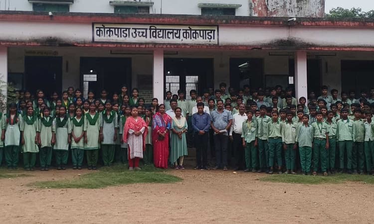 East Singhbhum News : सर! कोकपाड़ा उच्च विद्यालय को प्लस टू का दर्जा दें