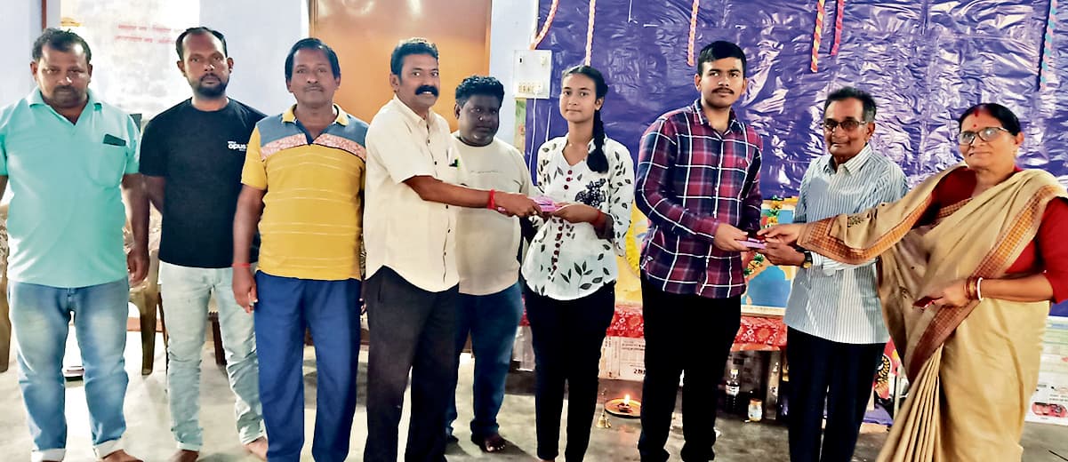 East Singhbhum News : बच्चों का जीवन बेहतर बना रहा शिशु मंदिर