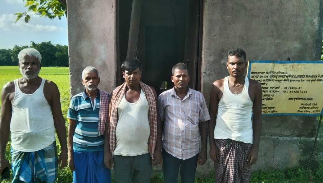 स्टेट बोरिंग महीनों से खराब, धान की खेती प्रभावित, किसानों ने जताई नाराजगी