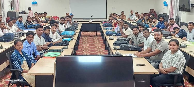 अनुकंपा पर लिपिक व परिचारी के 82 पदों पर बहाली के लिए कागजात की जांच पूरी