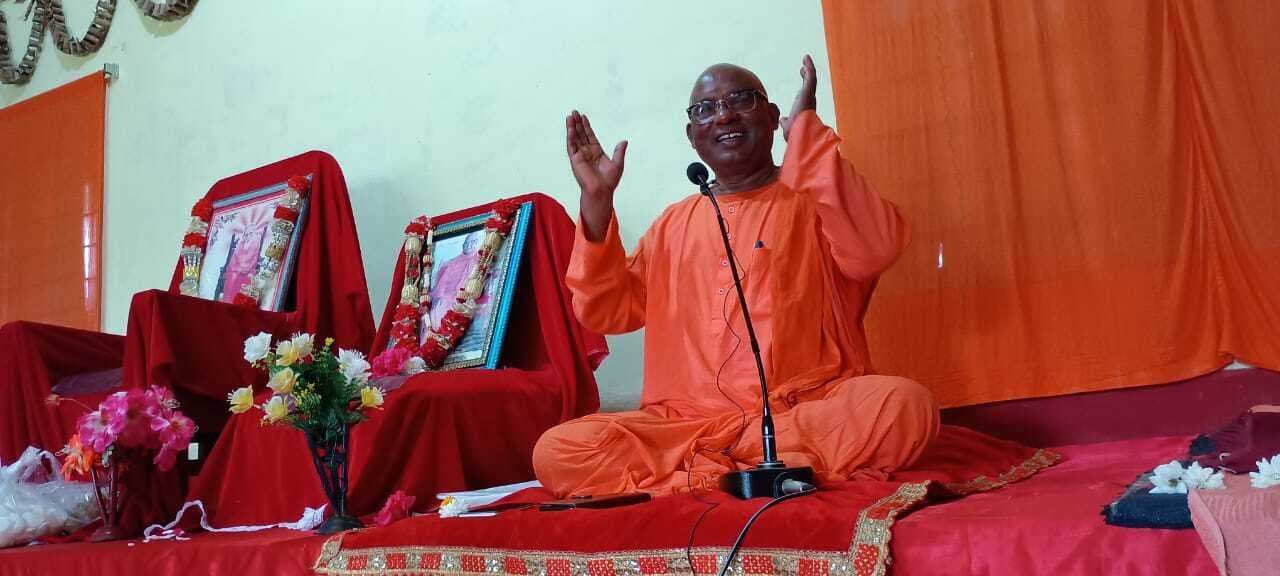 भक्ति और साधना कर महादेव को कर सकते हैं प्रसन्न : स्वामी गंगाधर