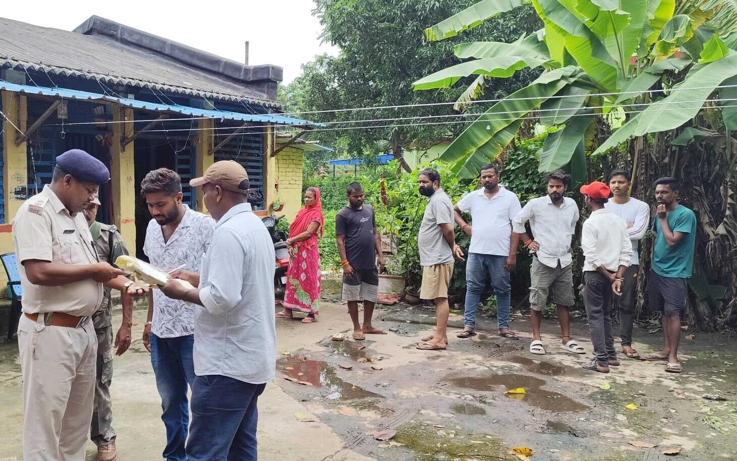 East Singhbhum News : तीन दिन से लापता रेलकर्मी का बाथरूम में मिला शव