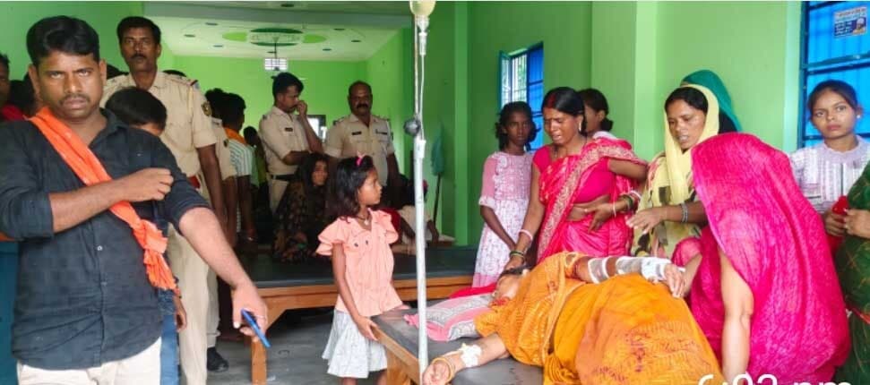 ट्रैक्टर की चपेट में आने से बाइक सवार मासूम की मौत, मां व दादी गंभीर घायल