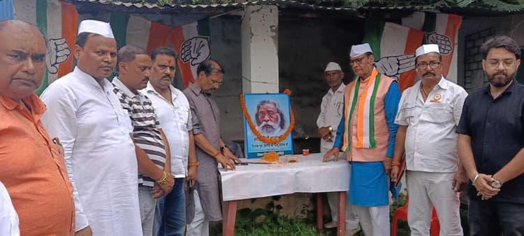 Deoghar News : दिशोम गुरु शिबू सोरेन के निधन पर शोक, राजनीतिक दलों ने दी श्रद्धांजलि