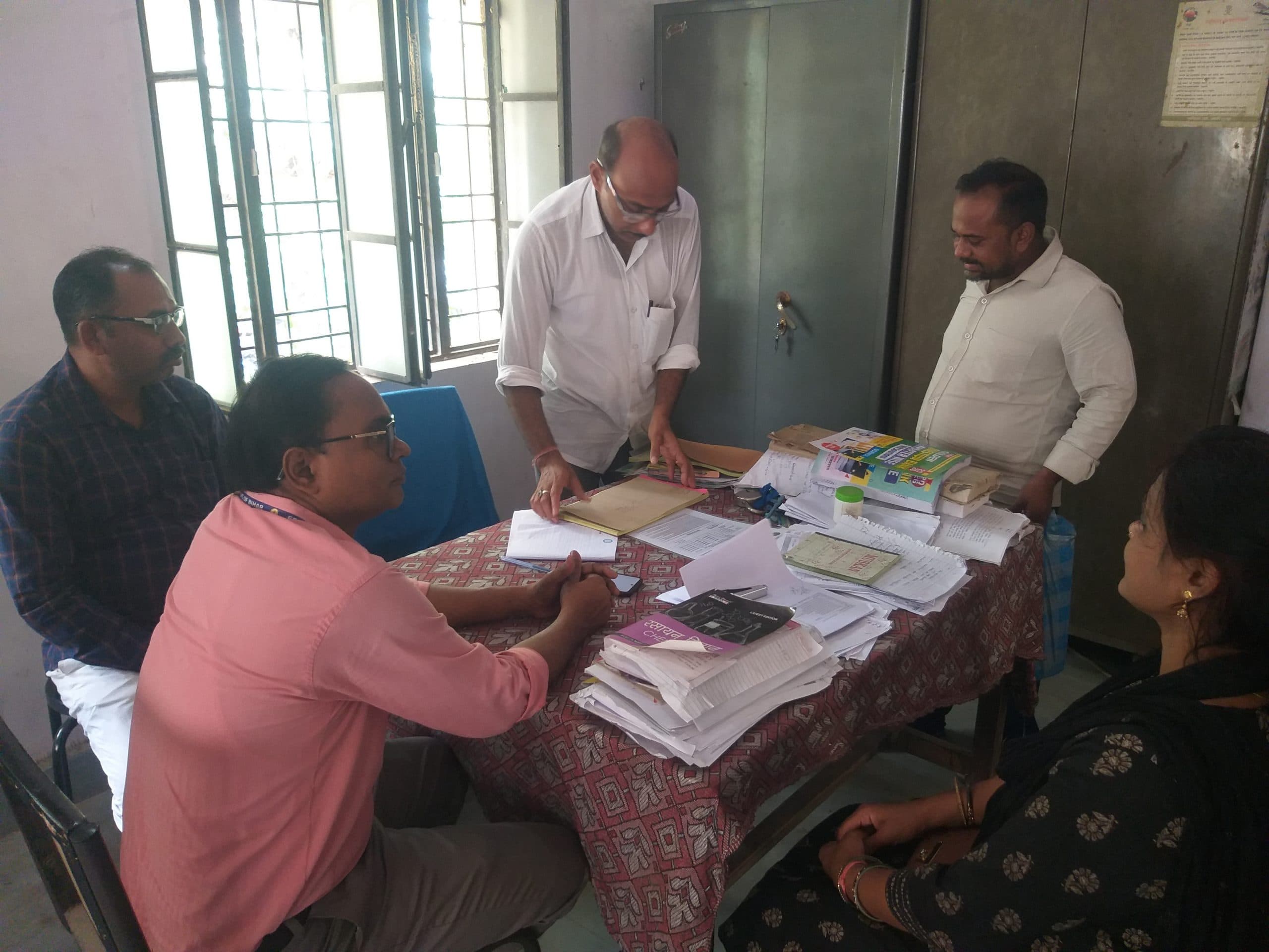 स्पॉट नामांकन में 12 छात्रों ने जमा किये आवेदन