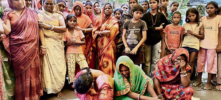 Hajipur News:जेसीबी से खोदे गये गड्ढे में डूबने से शौच करने गये अधेड़ की मौत