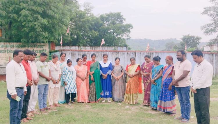 सरना समिति ने की शोक सभा, शिबू सोरेन को दी श्रद्धांजलि