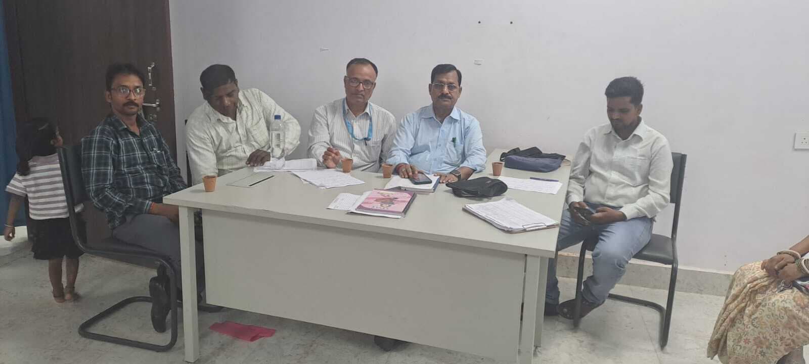 एएनएम की समीक्षा बैठक में टीकाकरण व डेंगू-कालाजार पर विशेष फोकस