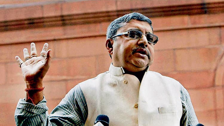 कल्याण पर कार्रवाई पार्टी के असंतुष्टों को सख्त संदेश