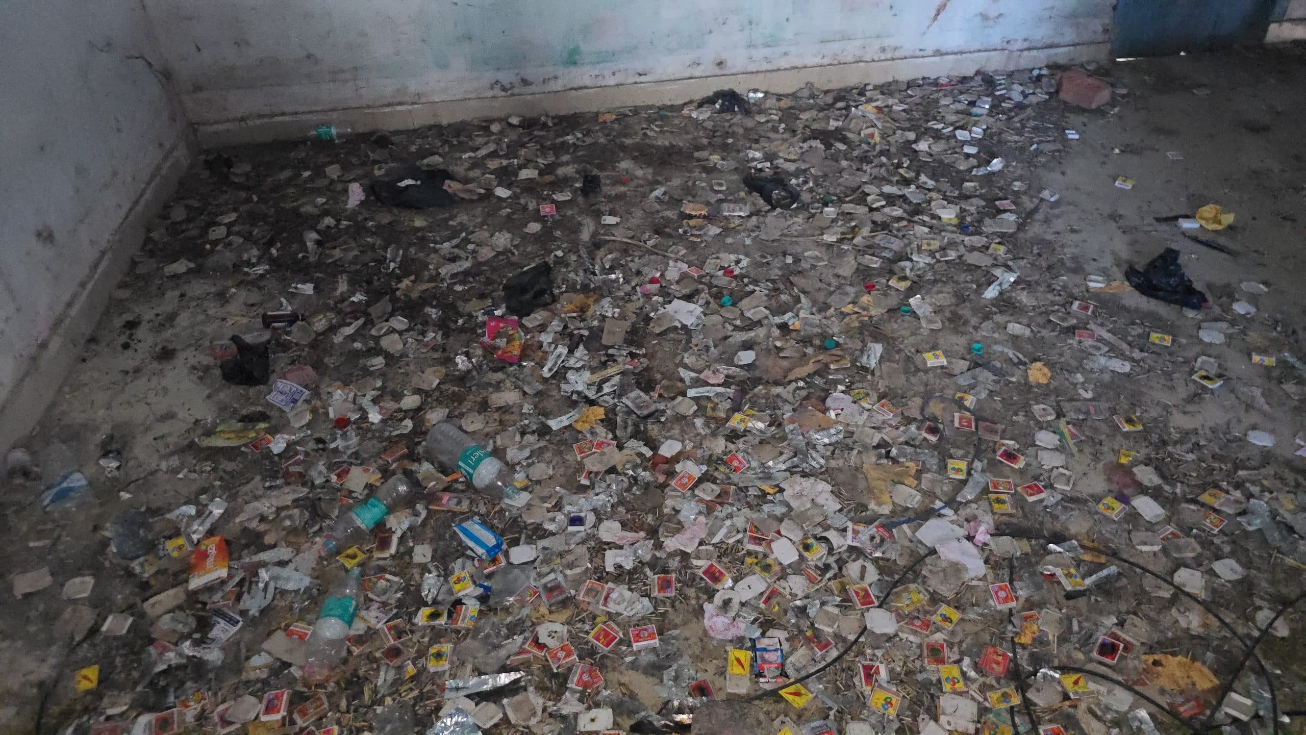 बंद पड़े पुराने आईबी भवन में हर शाम सजती है स्मैकियों की महफिल