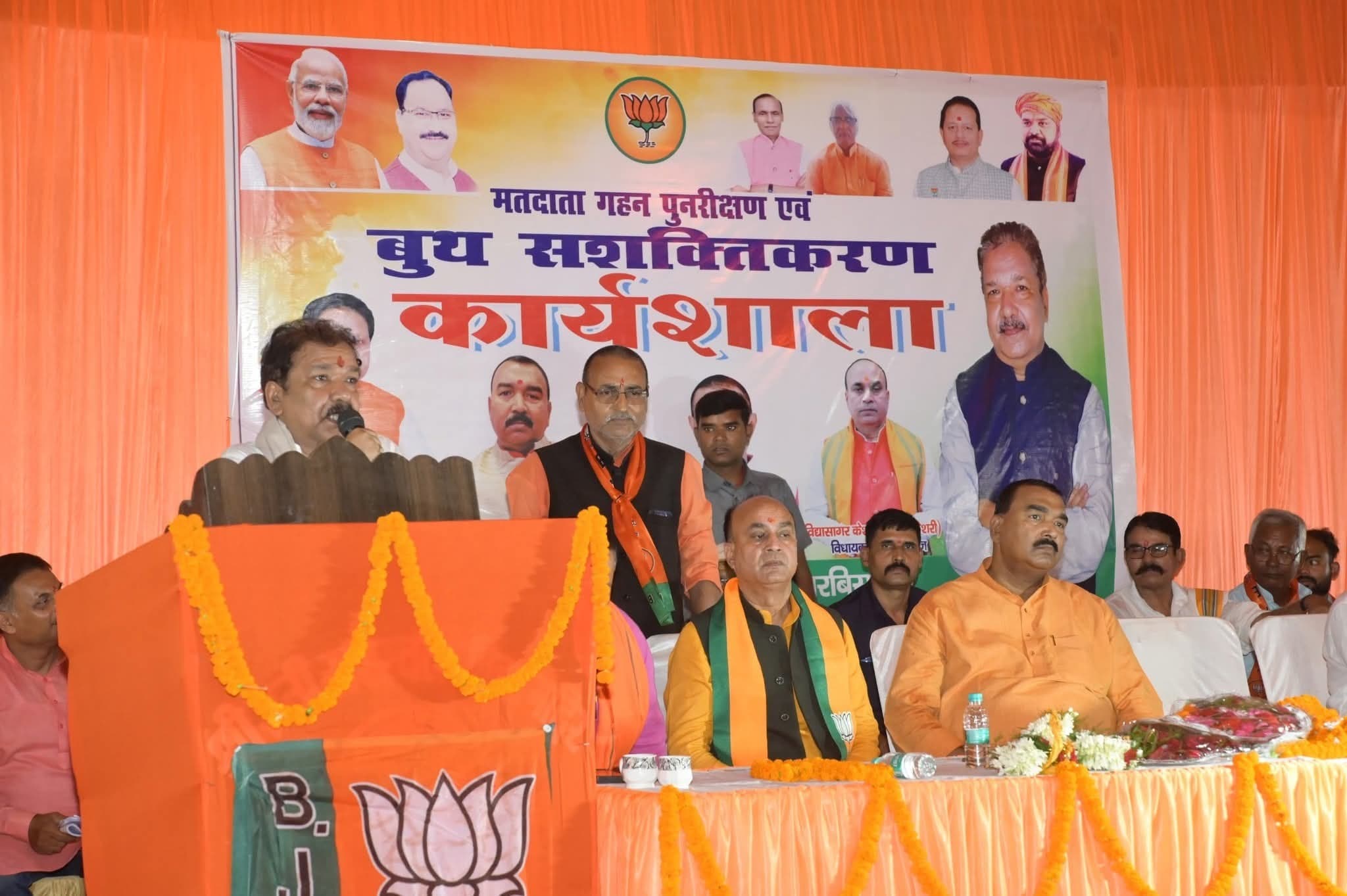 विस चुनाव में एनडीए क्लीन स्विप करेगा: दिलीप