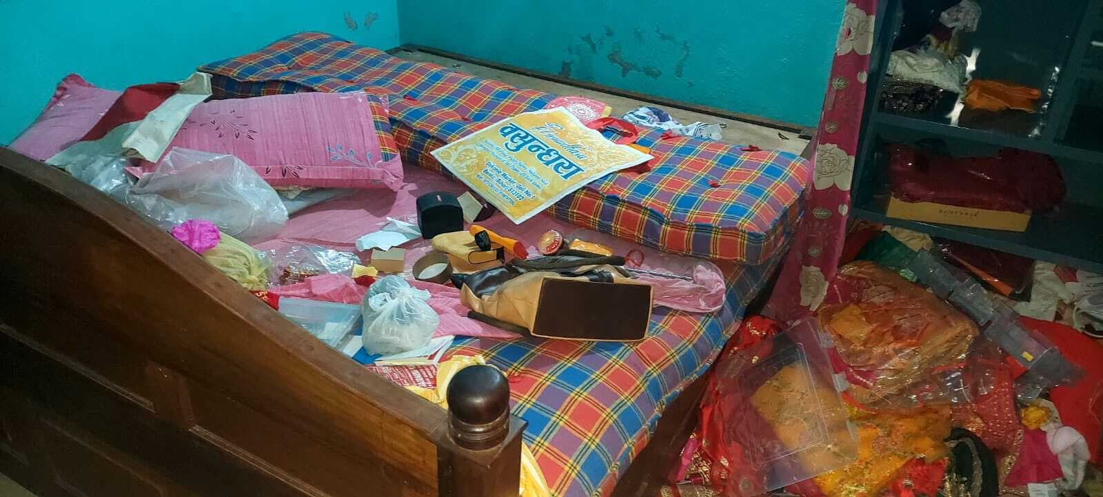 आये दिन चोर के आतंक से परेशान हैं शहरवासी, घर से लाखों के जेवरात व नकदी लेकर फरार हुए चोर