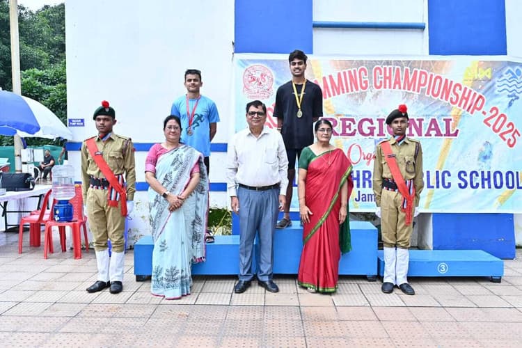 cisce regional swimming tournament : जमशेदपुर जोन बना ओवरऑल चैंपियन