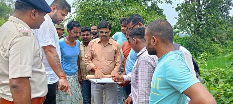 East Singhbhum News : पटमदा में क्रिकेट अकादमी को भूमी चिह्नित
