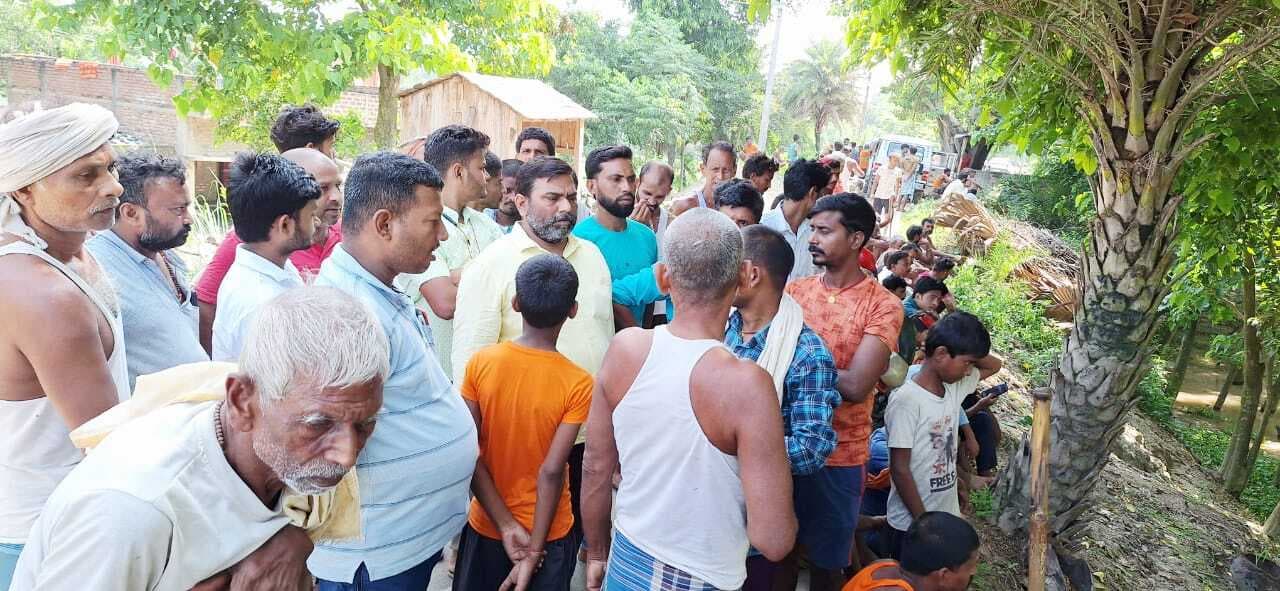 Samastipur : गंगा के पानी में डूबने से किशोर की मौत