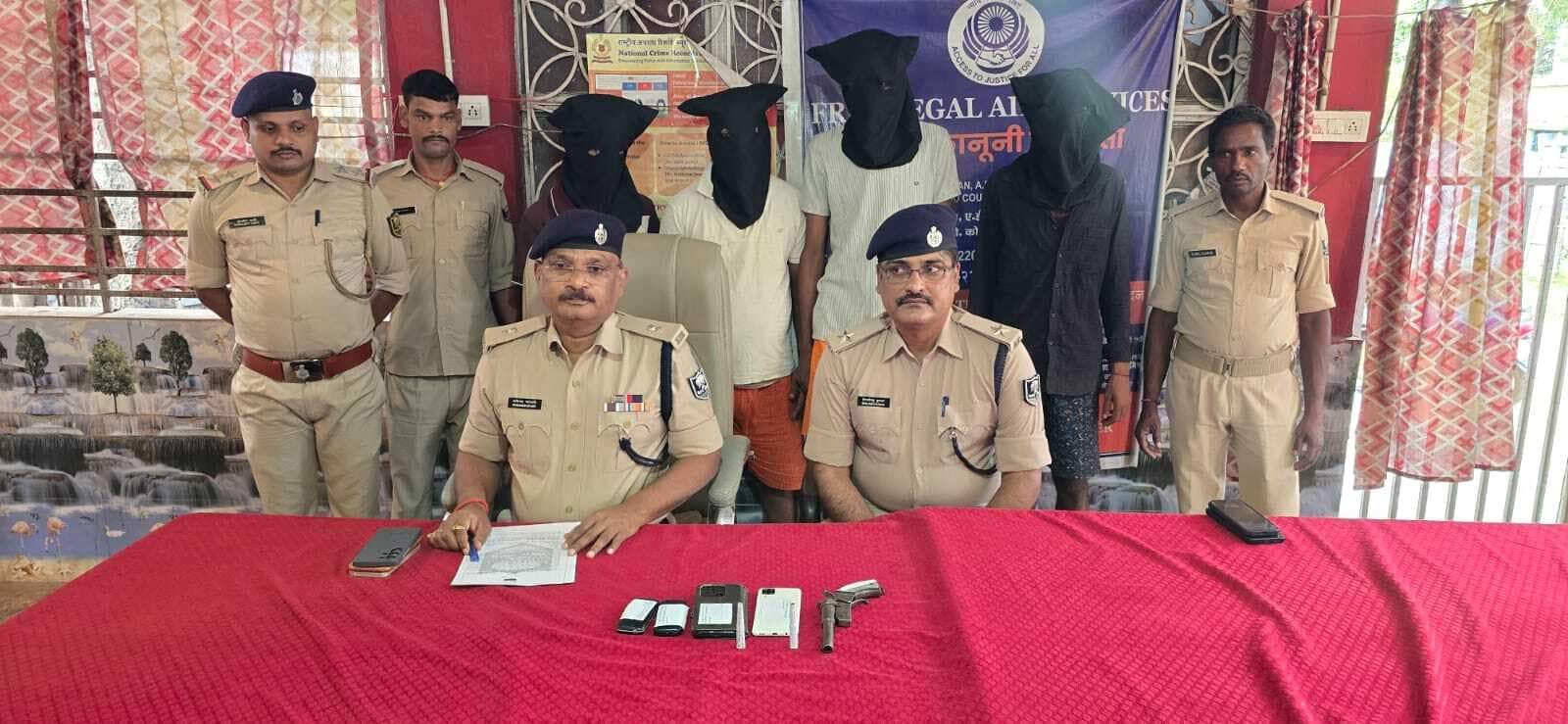 हथियार का भय दिखाकर लूट की घटना को अंजाम देने वाला दो अपराधी गिरफ्तार